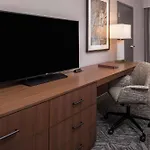 Doubletree By Hilton Lafayette East