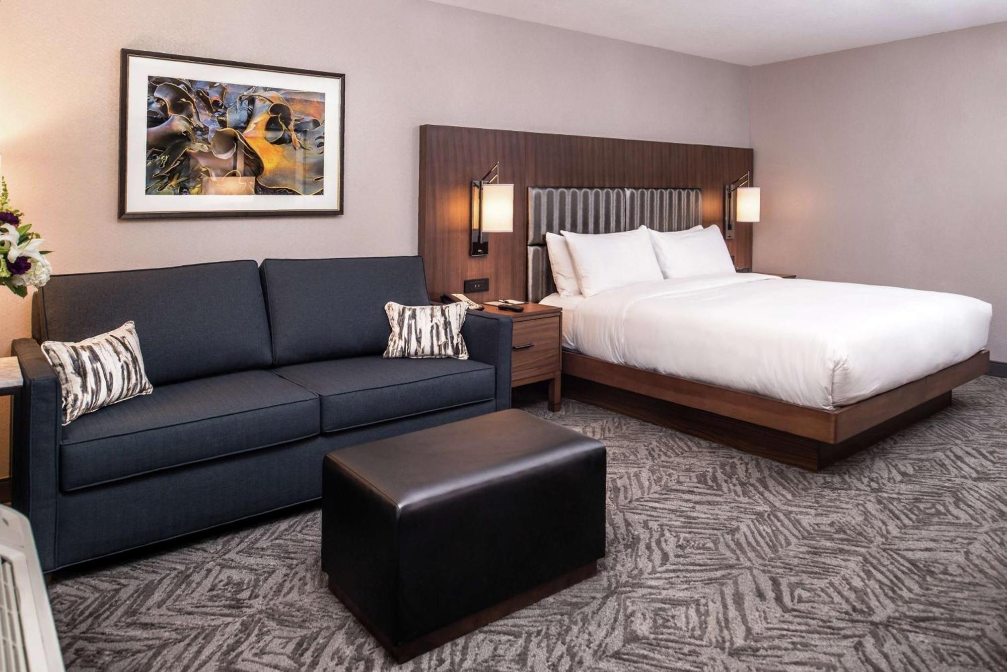 Doubletree By Hilton East 4*