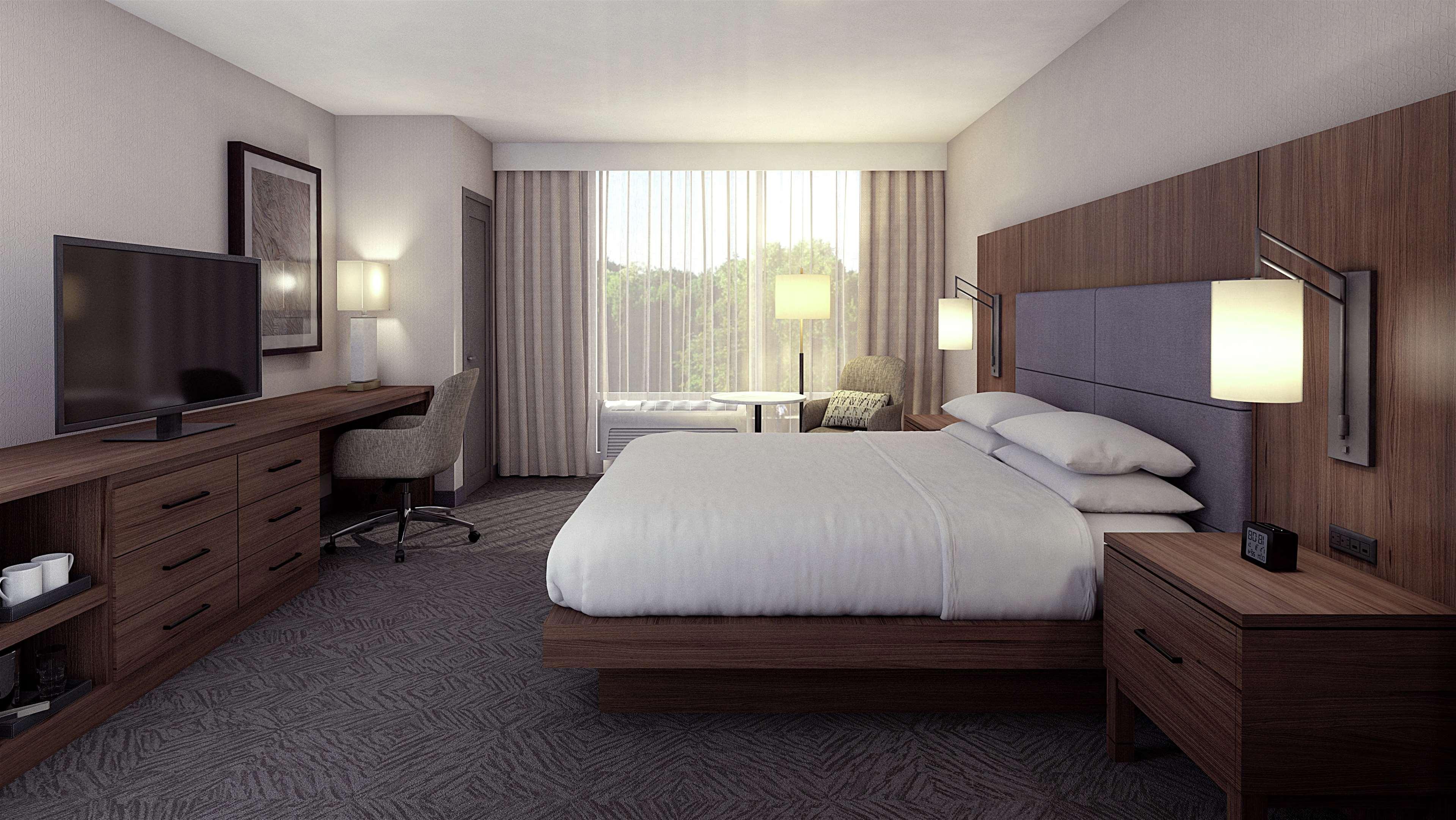 Hotel Doubletree By Hilton East