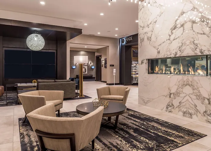 Doubletree By Hilton Lafayette East