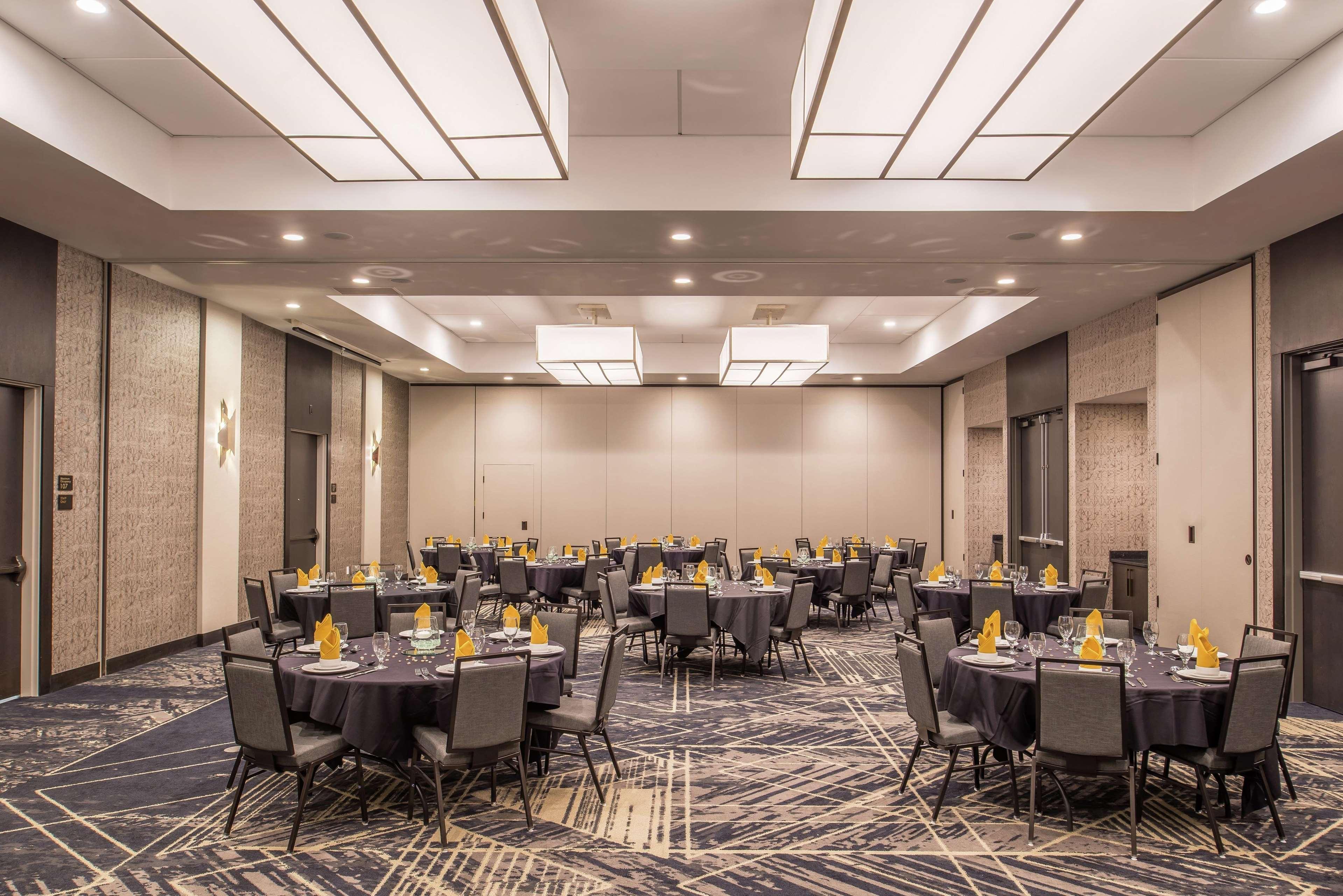 Doubletree By Hilton East Hotel 4*